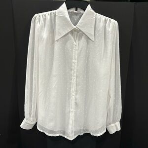 Love Encounter White Dot Sheer Long Sleeves Large Collar Shirt Tai…